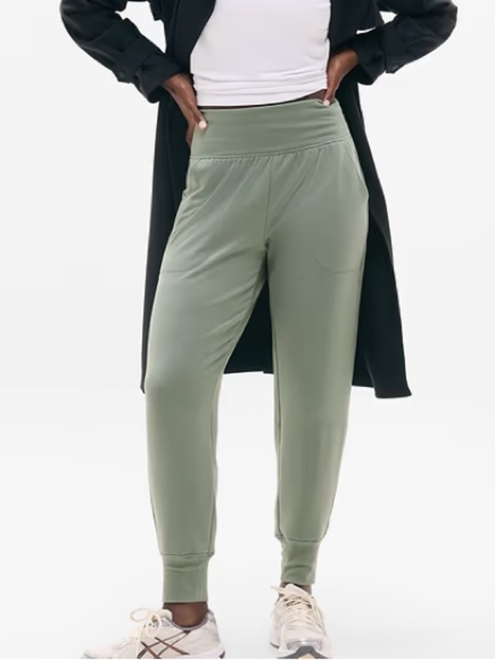 ATHLETA | Coaster Luxe High Rise Jogger in Cacti | L